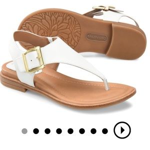 Comfortiva Dafney Sandals 6.5